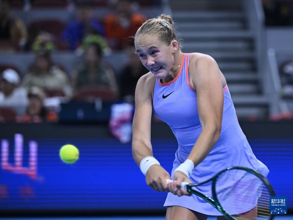 戴维斯的职 戴维斯的职