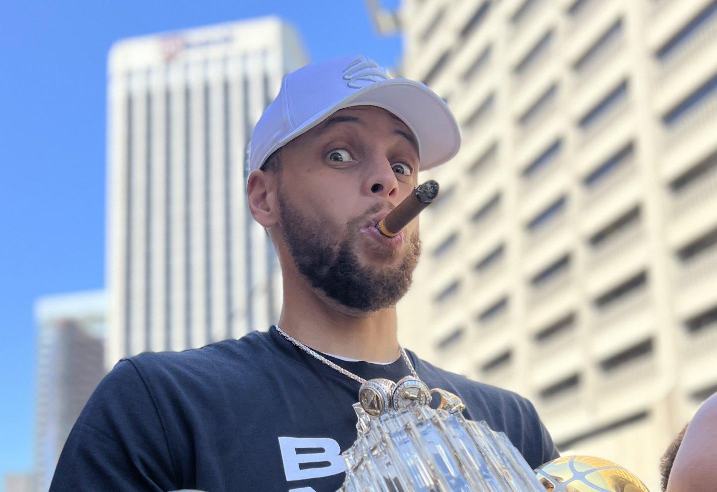 越现有表现 越现有表现